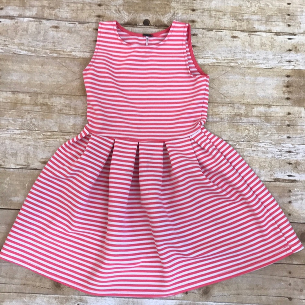 Girl’s Dress
